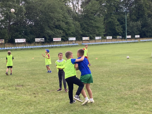 449067150 425964703764928 530997845555002897 n