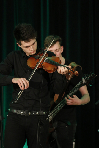 440952265 1346323489639944 8388773693850718632 n