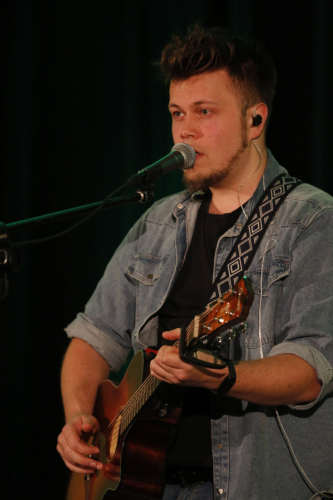 440969487 1346321416306818 7539042623683576882 n