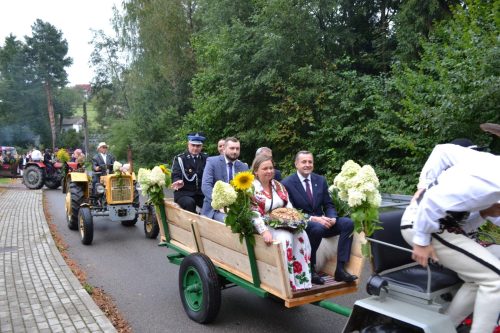 Od korowodu po góralskie pieśni – Dożynki w Rokicinach P.
