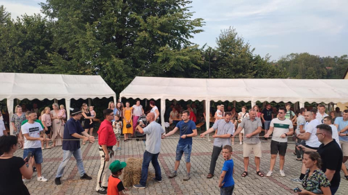 371107476 645969720848182 1308348190648470517 n