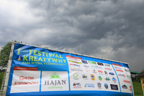 Czarne-chmury-nad-Raba-Wyzna