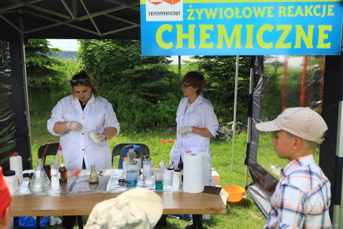 Widowiskowe-pokazy-chemiczne